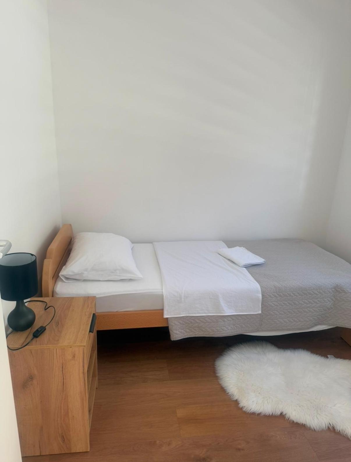 Apartmani Franciska Яйце Экстерьер фото